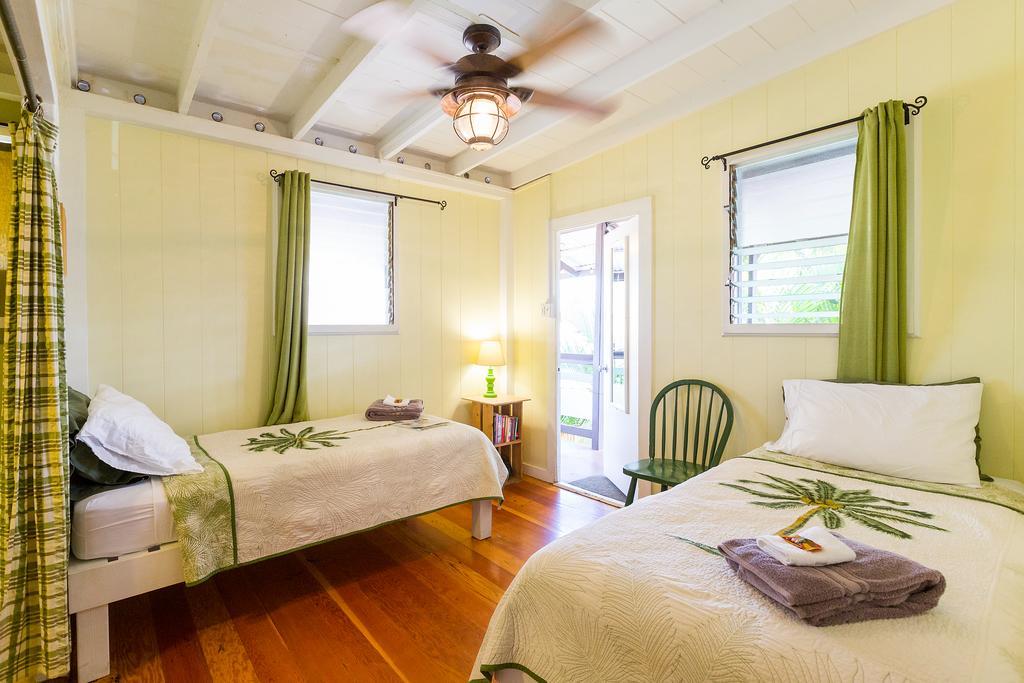 Nalu Kai Lodge Paia Hotel Стая снимка