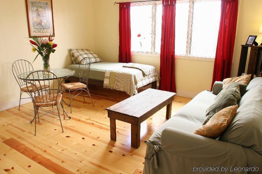 Nalu Kai Lodge Paia Hotel Стая снимка